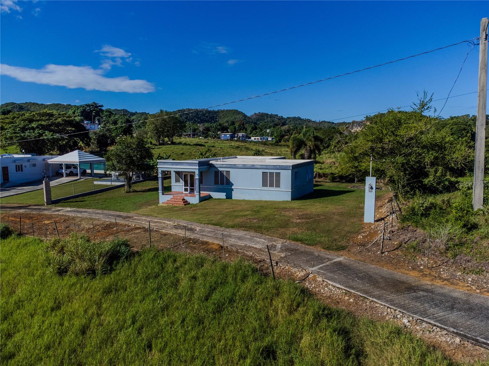 3 hab · 2 baños · QUEBRADILLAS — foto 3