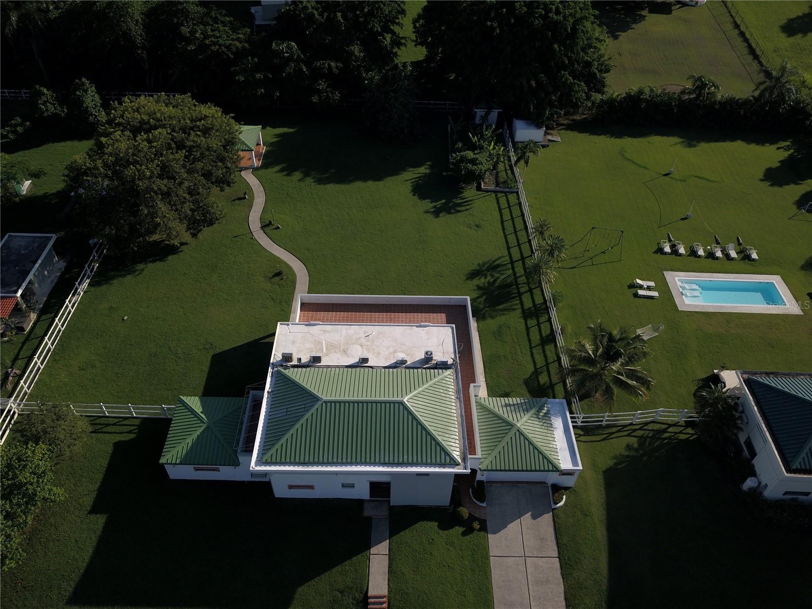 4 hab · 4 baños · LUQUILLO — foto 2