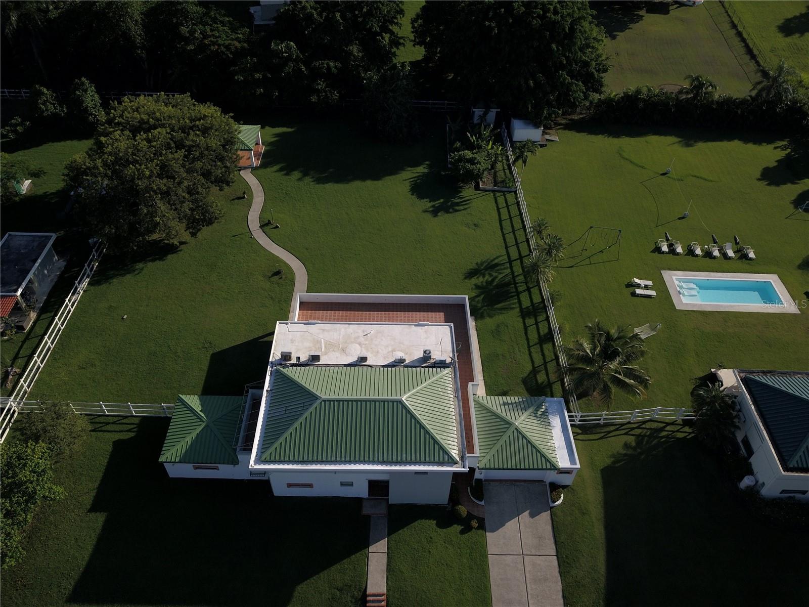 4 hab · 4 baños · LUQUILLO — foto 5
