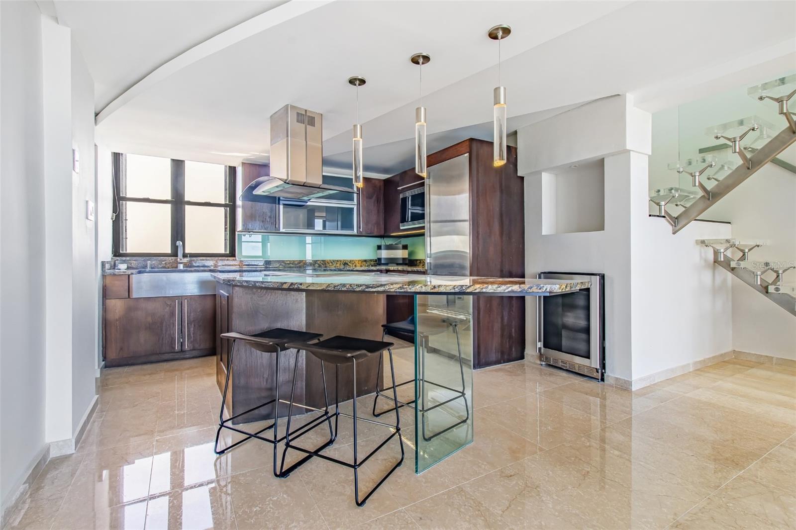 3 hab · 4 baños · SAN JUAN — foto 3