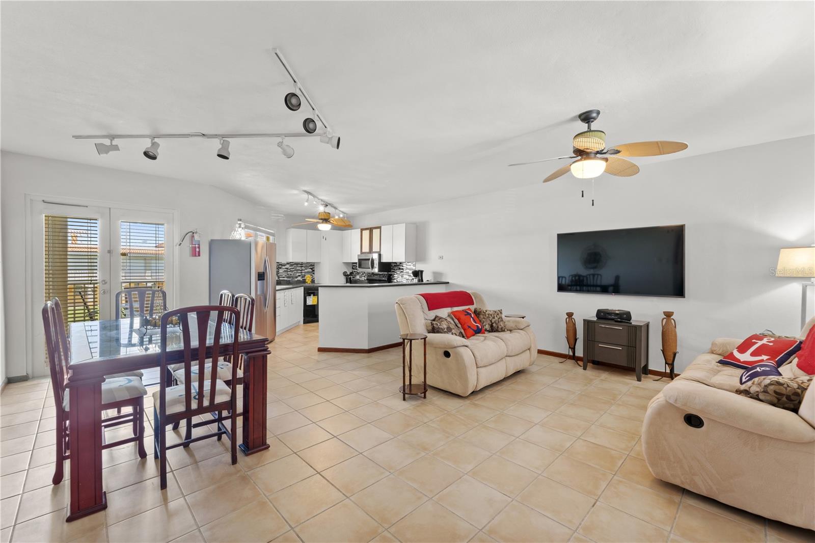 3 hab · 3 baños · HUMACAO — foto 4