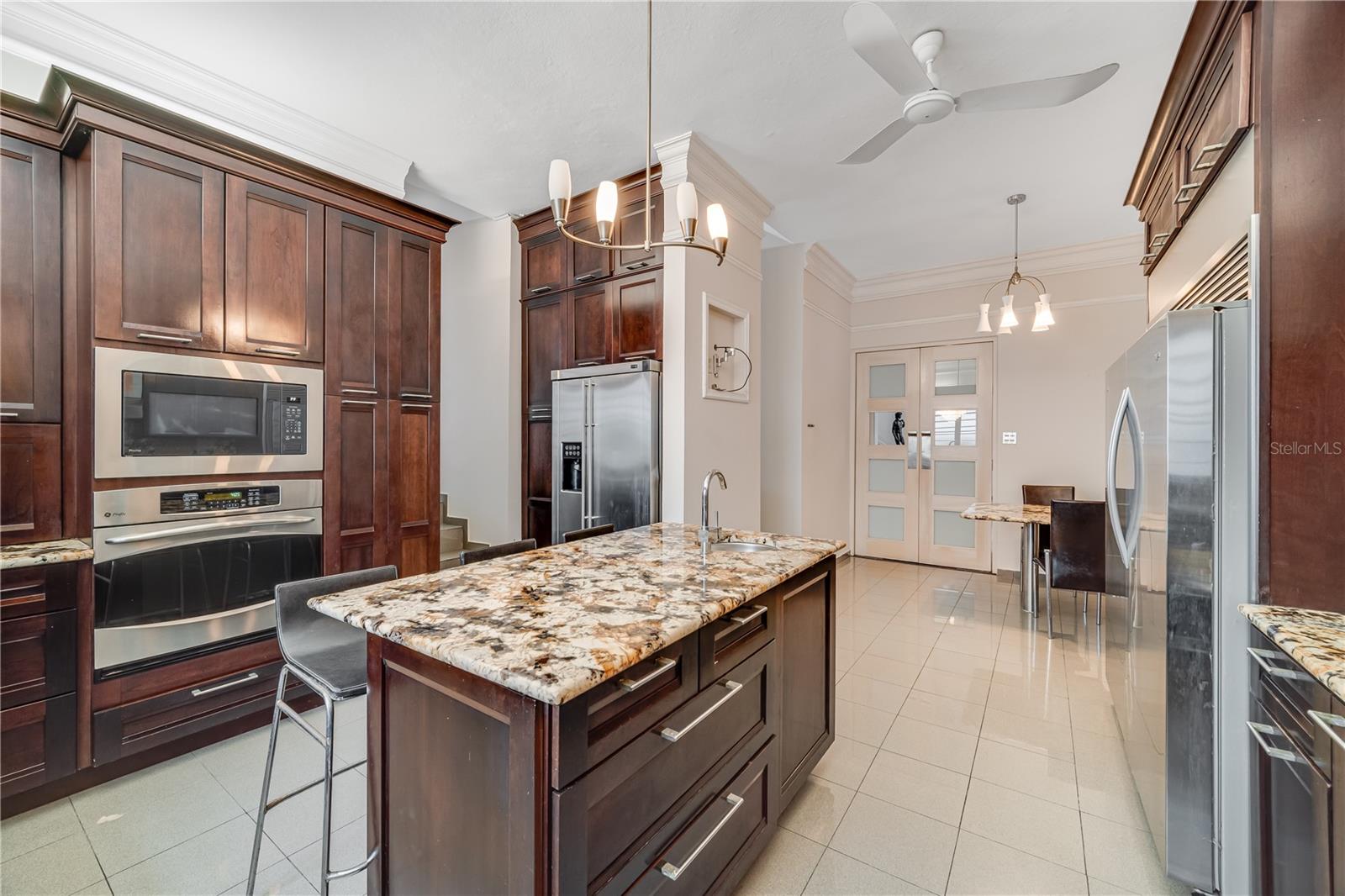 5 hab · 5 baños · GUAYNABO — foto 7