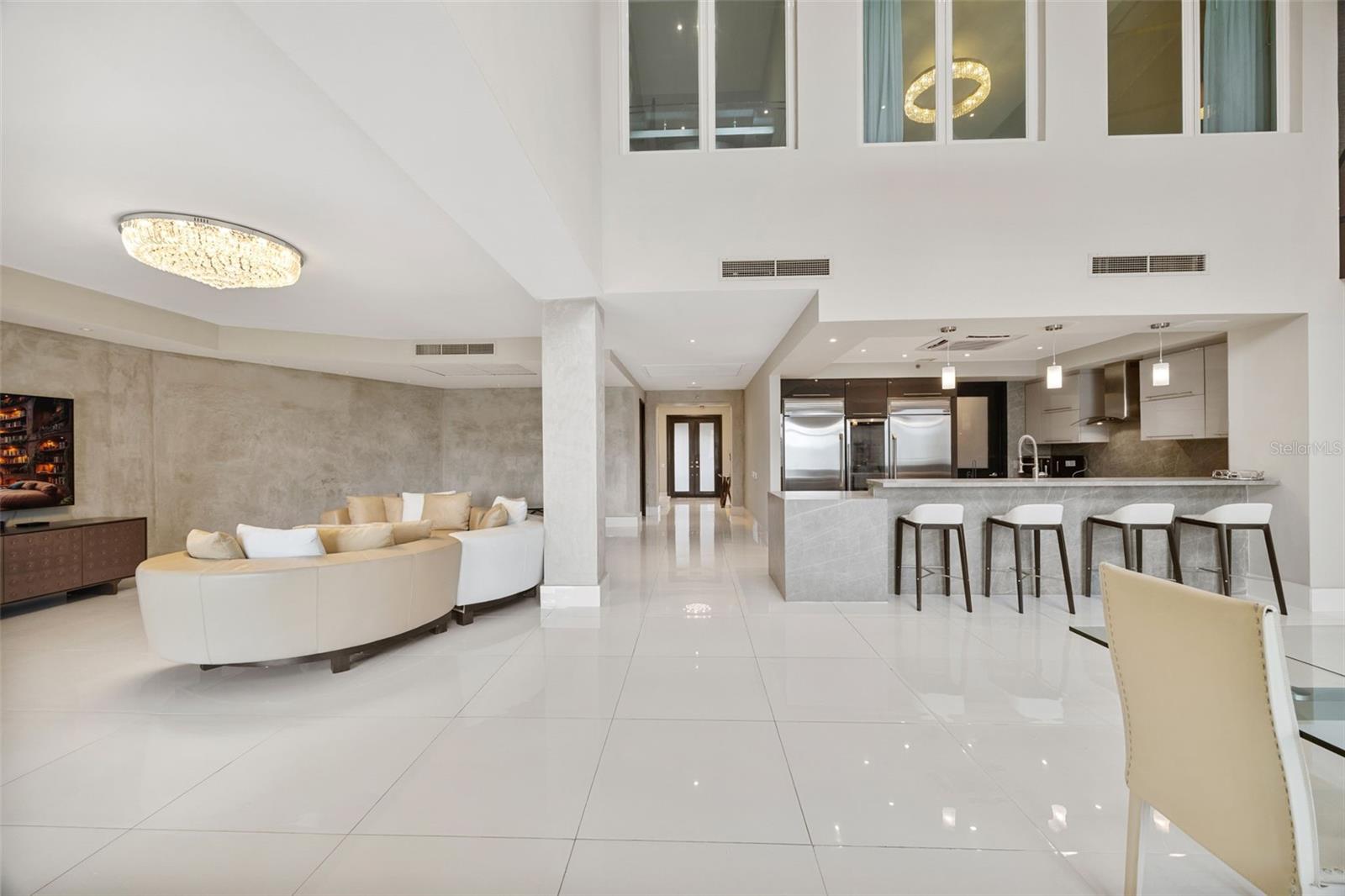 4 hab · 5 baños · DORADO — foto 6