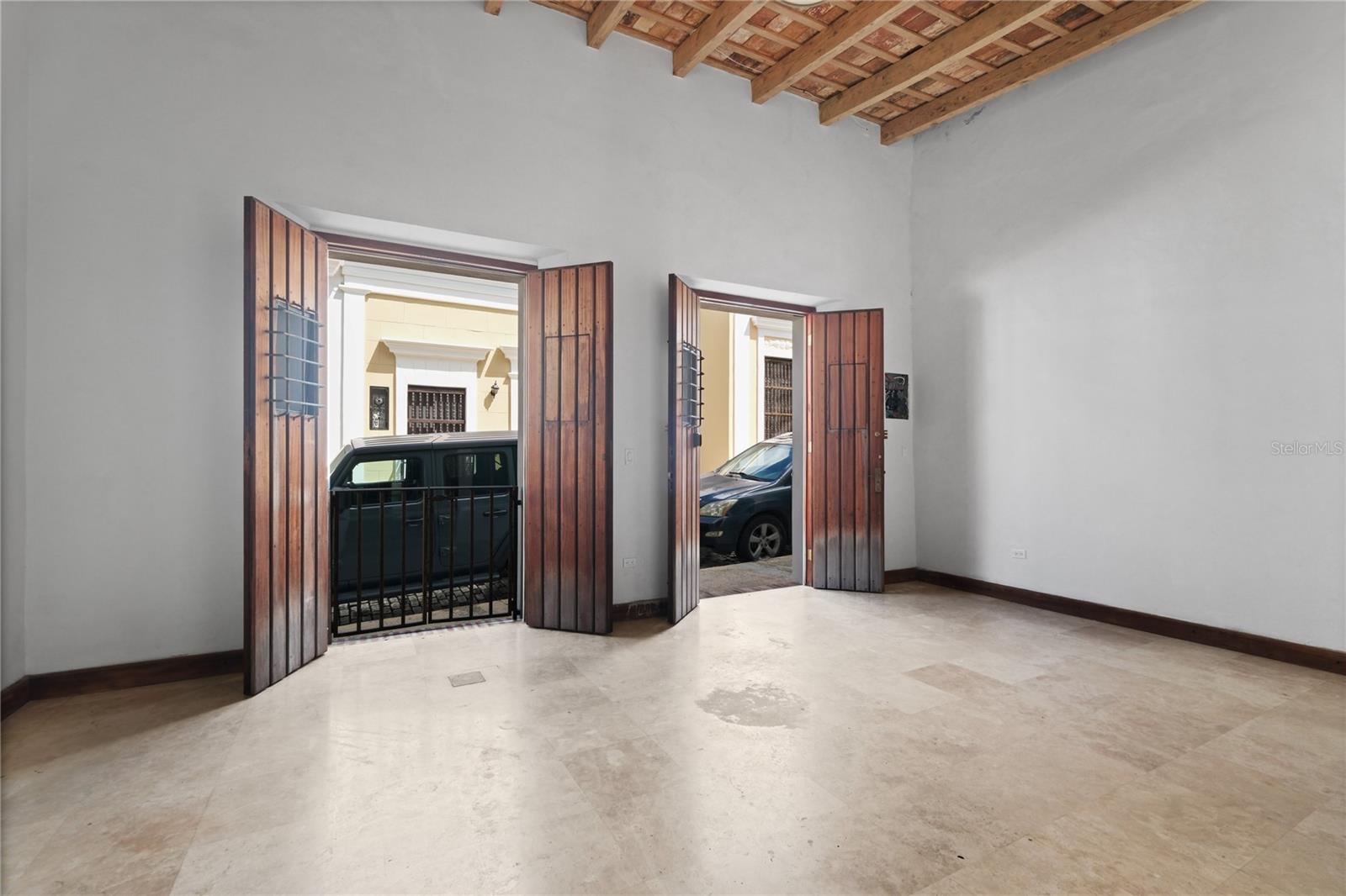 2 hab · 3 baños · OLD SAN JUAN — foto 7