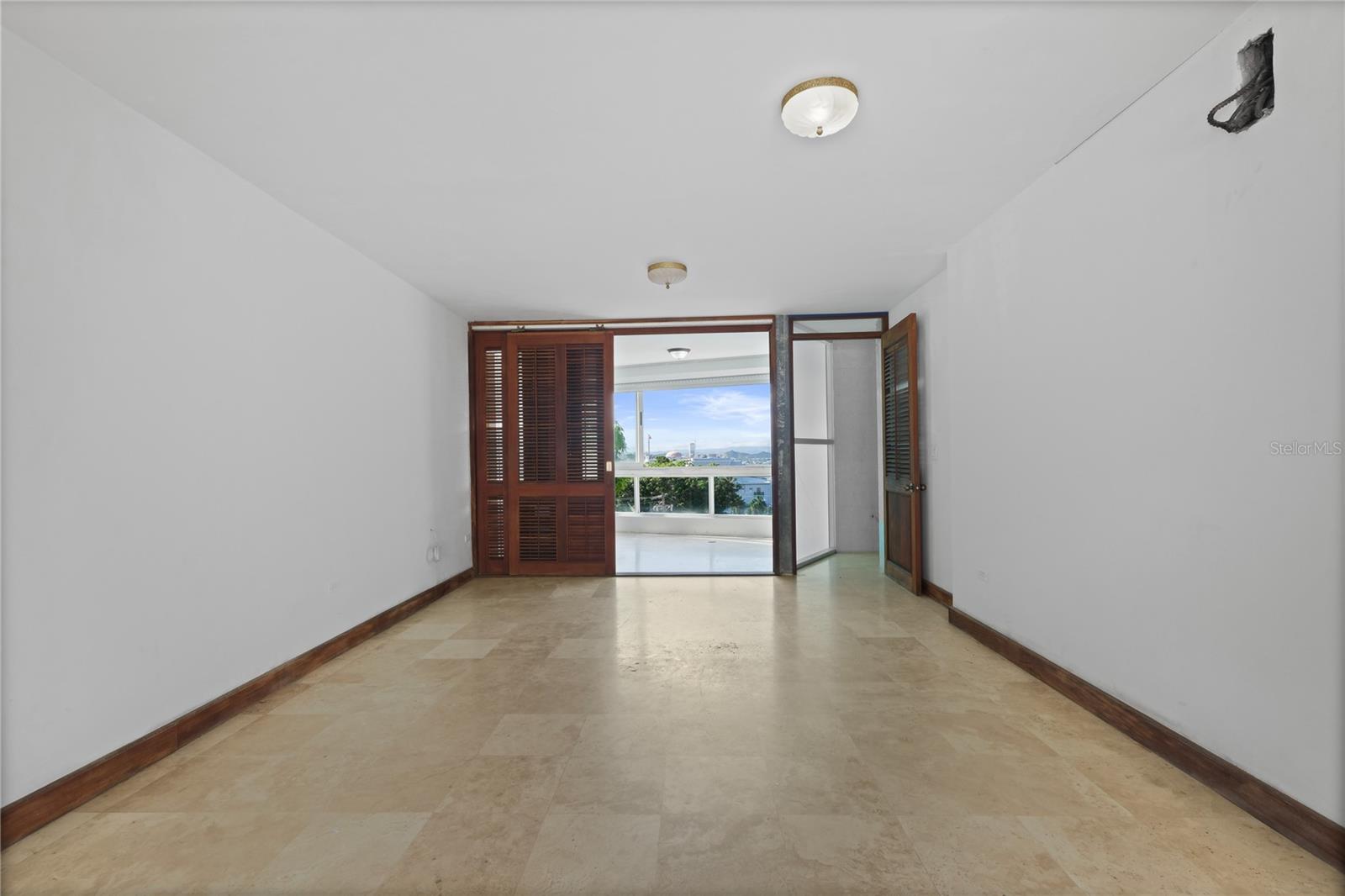 2 hab · 3 baños · OLD SAN JUAN — foto 8