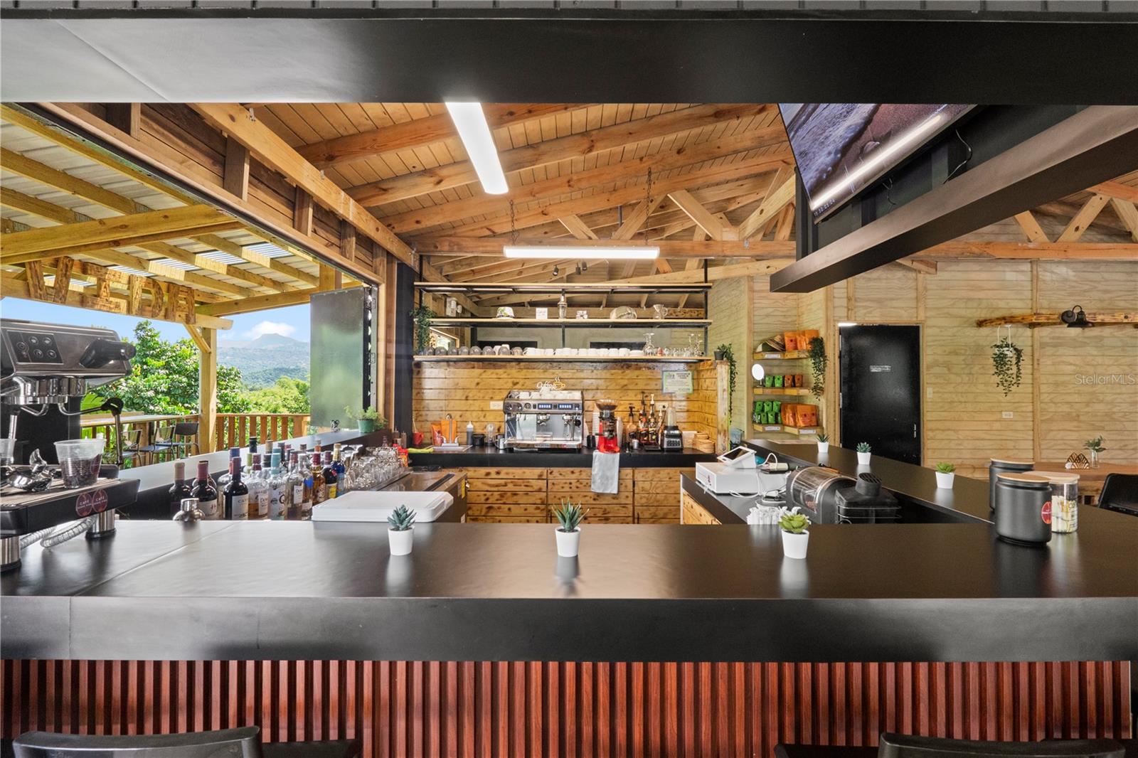 4 hab · 4 baños · JAYUYA — foto 8