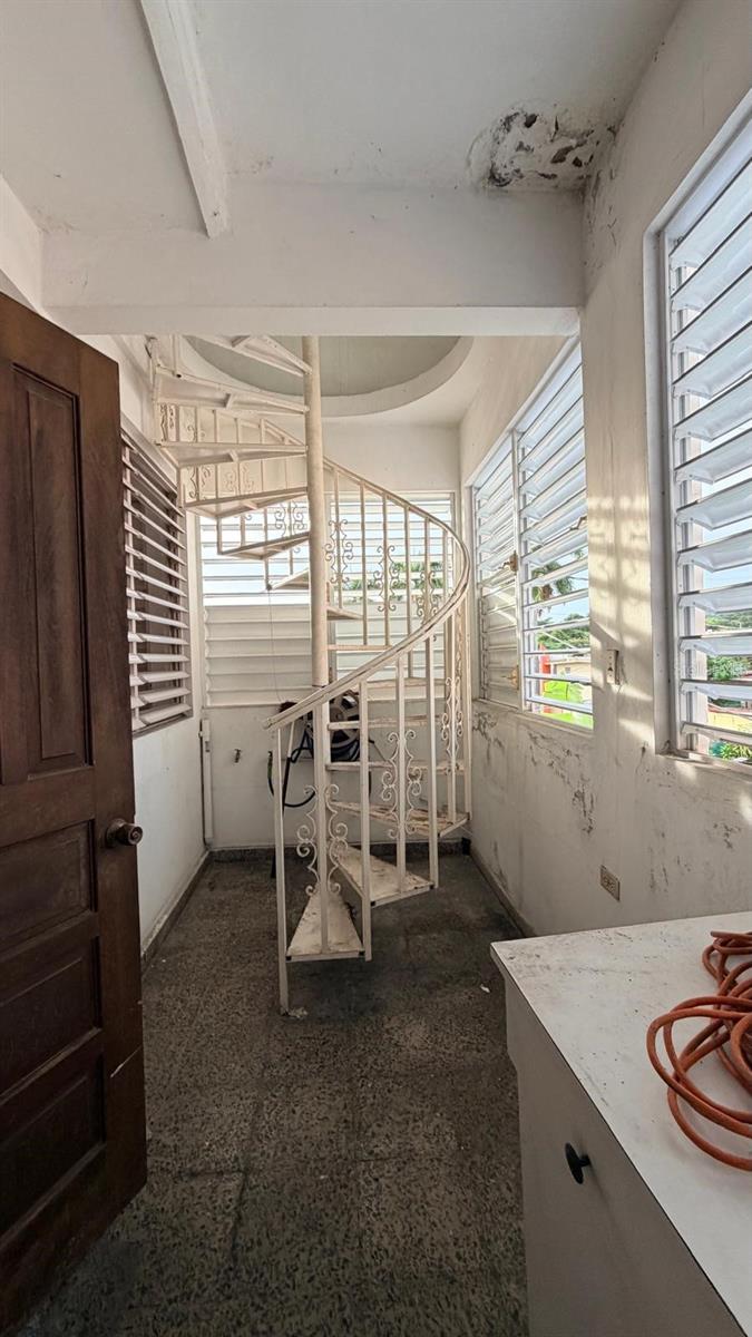 8 hab · 4 baños · LAJAS — foto 11