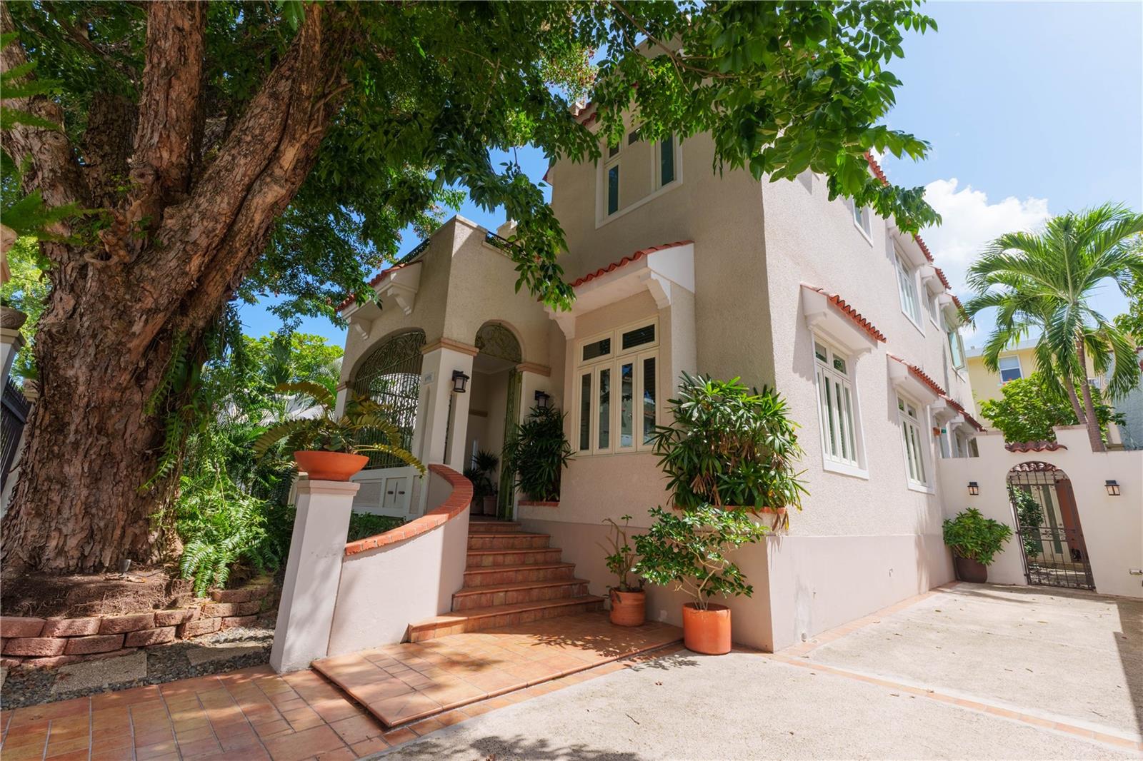 5 hab · 4 baños · SAN JUAN — foto 2