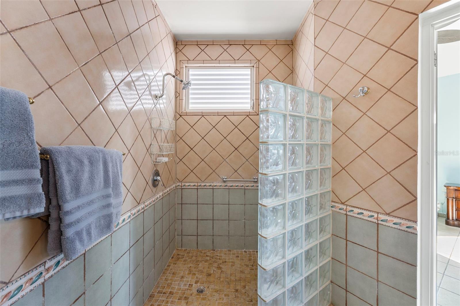 3 hab · 5 baños · RINCON — foto 11