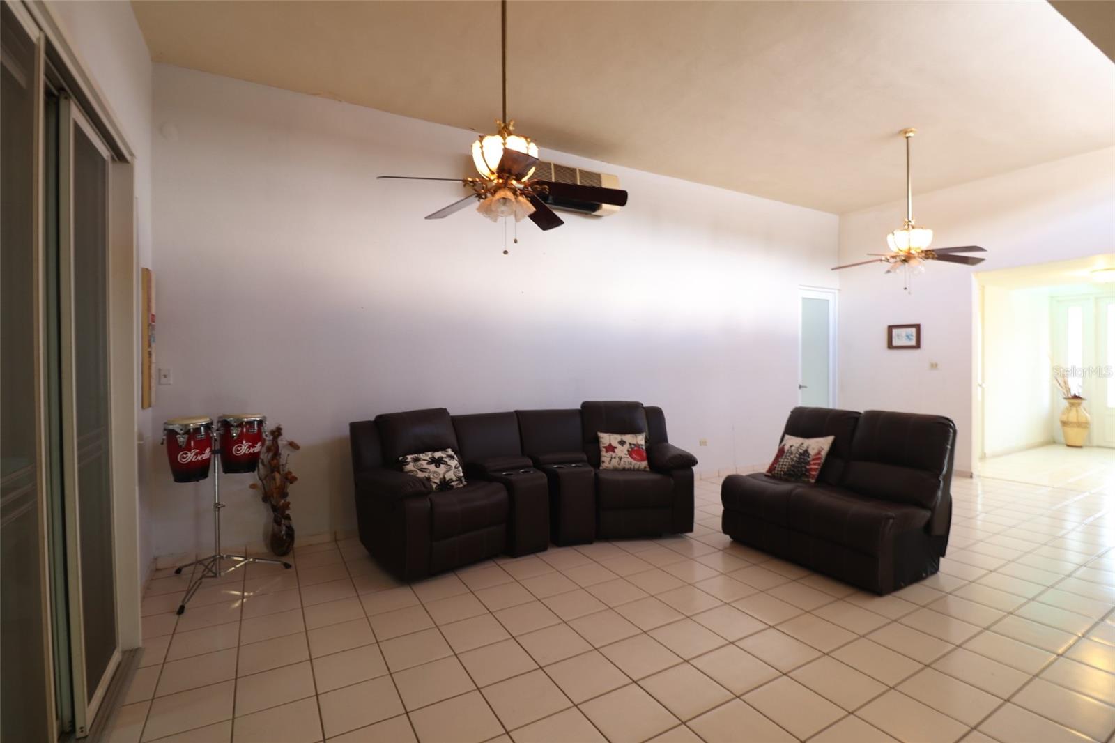 3 hab · 3 baños · GURABO — foto 3