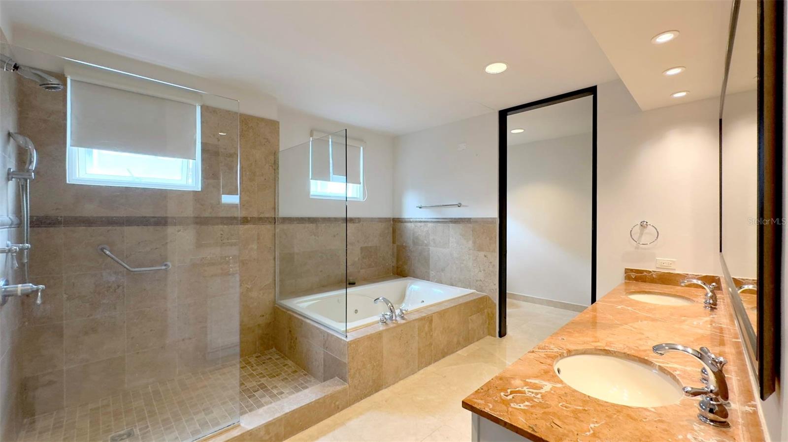 3 hab · 3 baños · GUAYNABO — foto 10