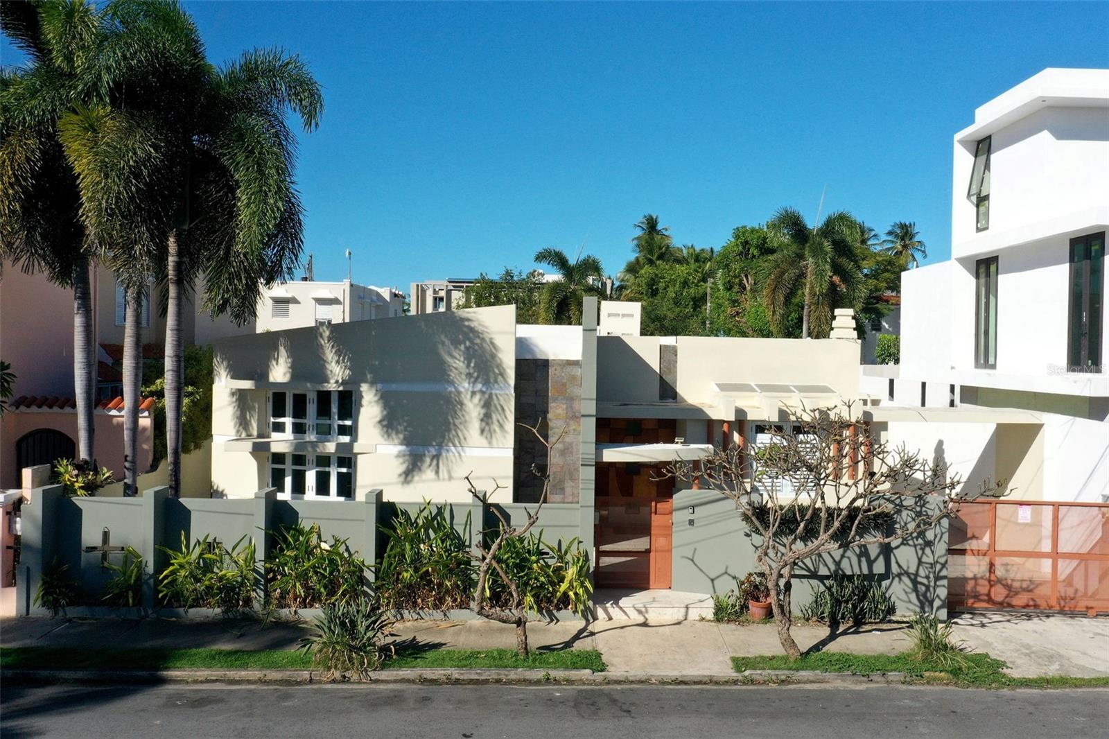 5 hab · 3 baños · SAN JUAN — foto 2