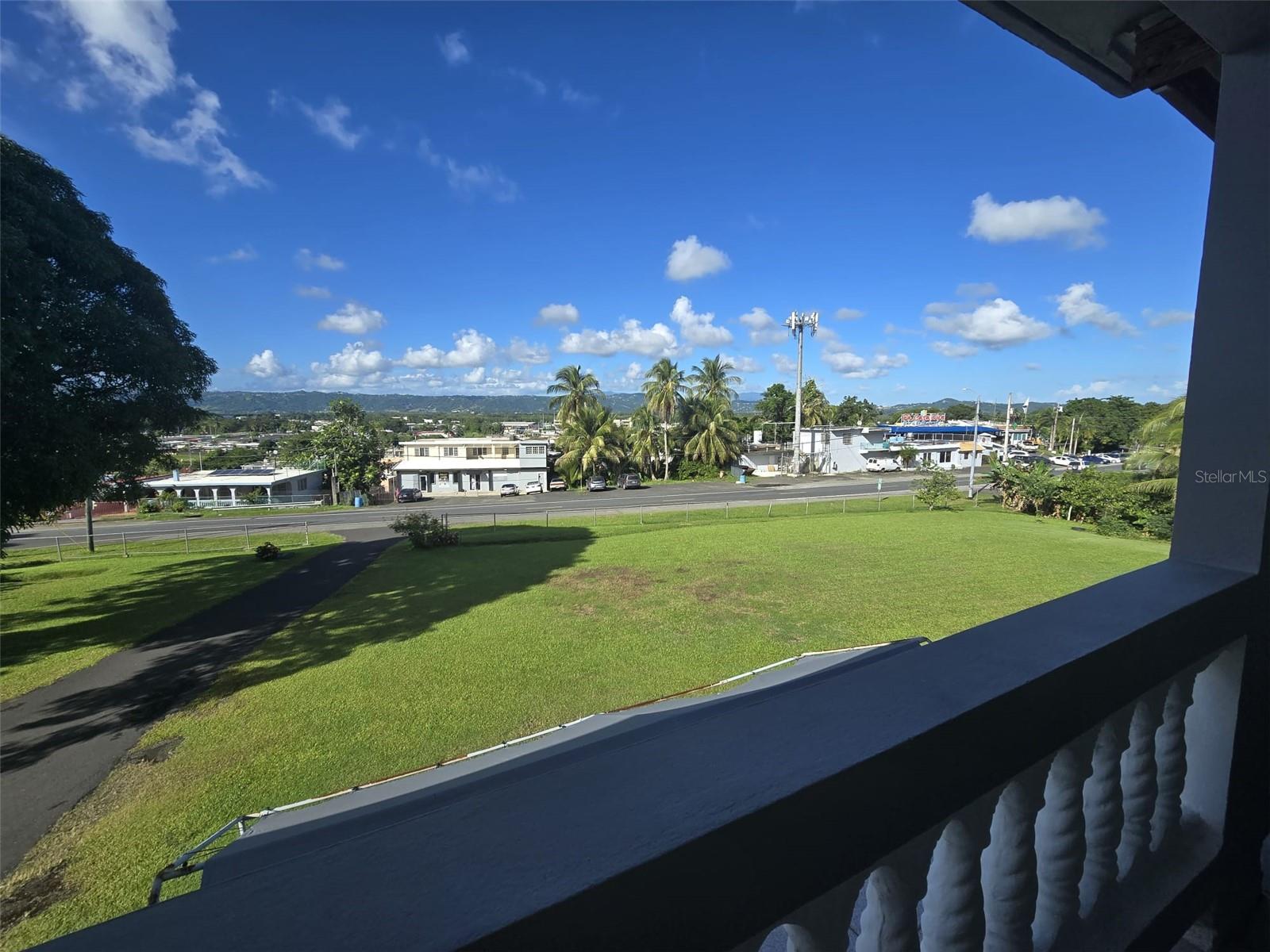 4 hab · 5 baños · YABUCOA — foto 3