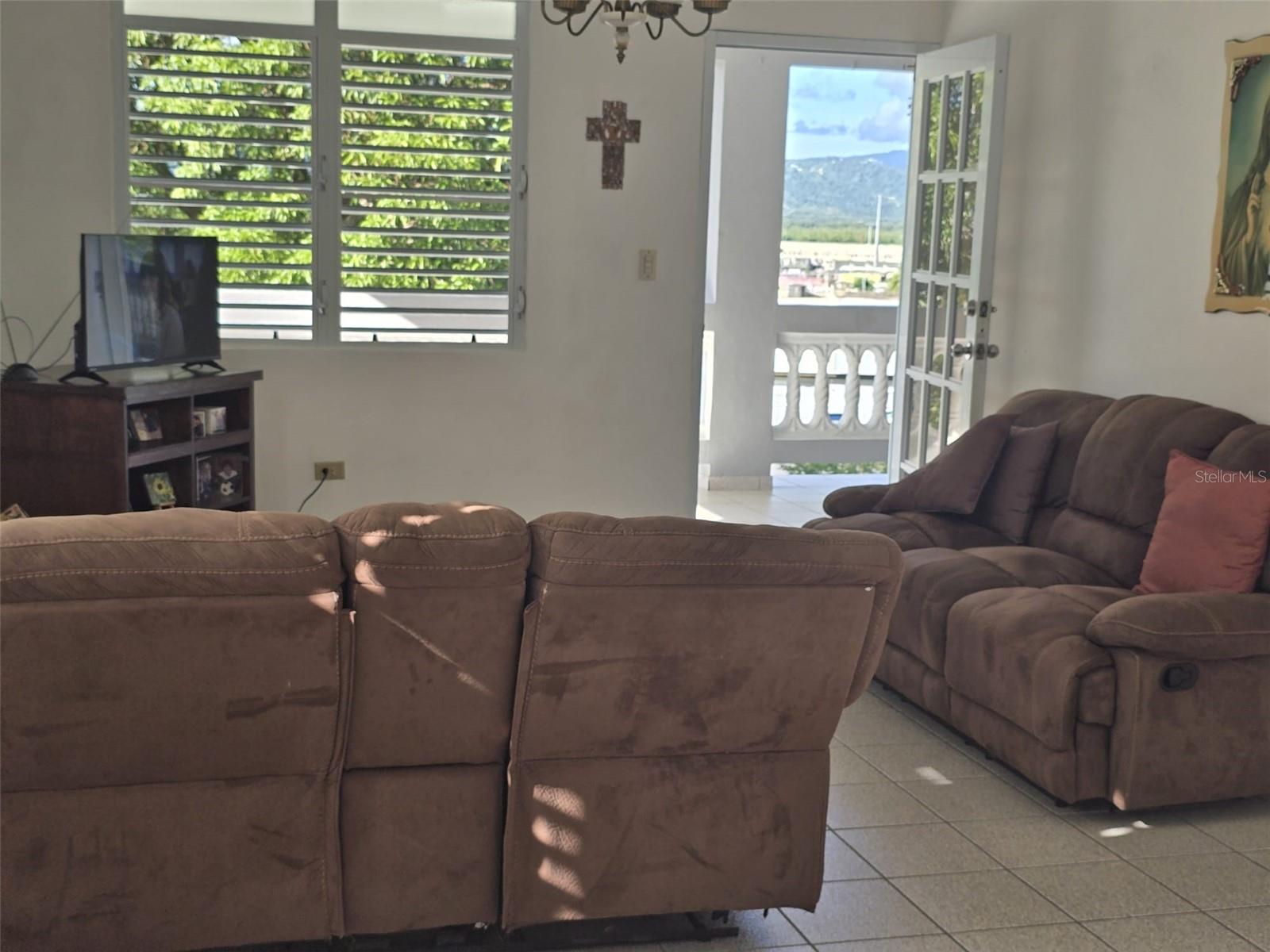 4 hab · 5 baños · YABUCOA — foto 9