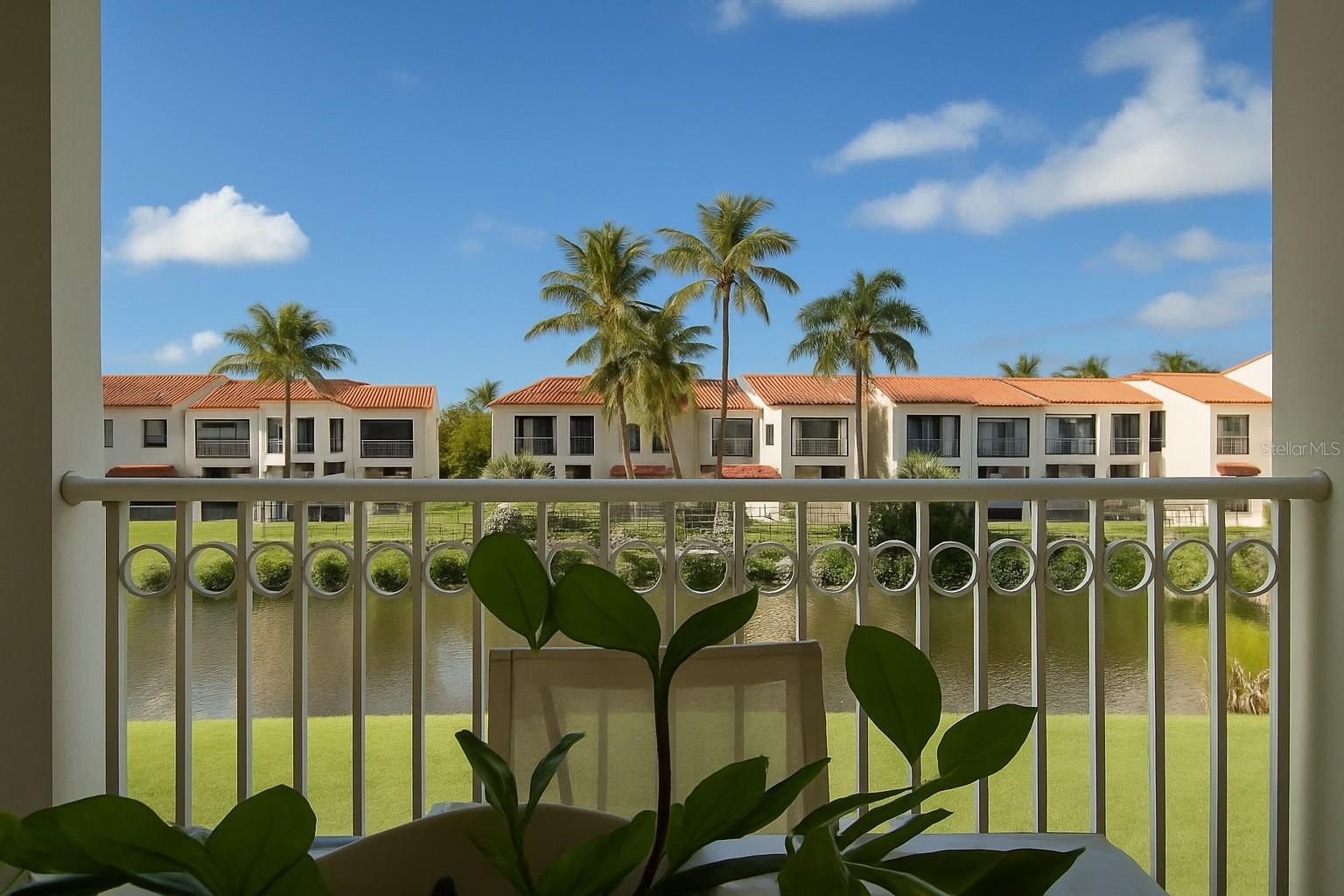 2 hab · 3 baños · HUMACAO