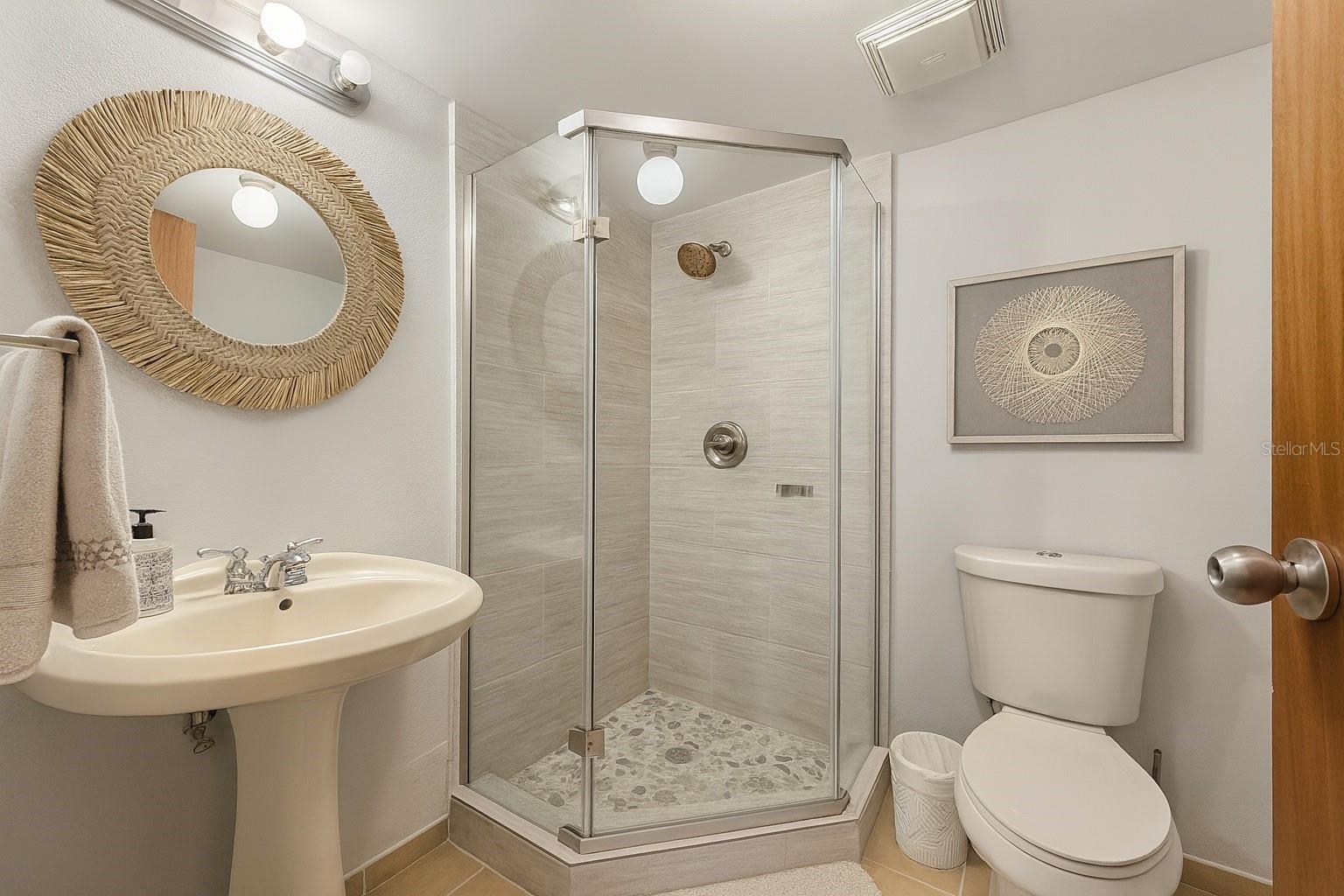 2 hab · 3 baños · HUMACAO — foto 4