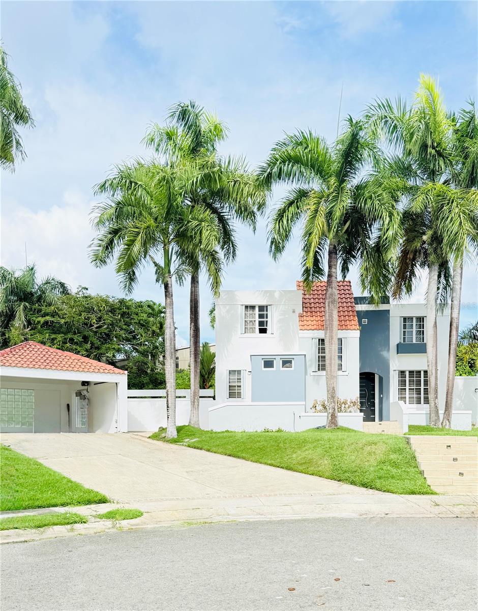 4 hab · 4 baños · LUQUILLO