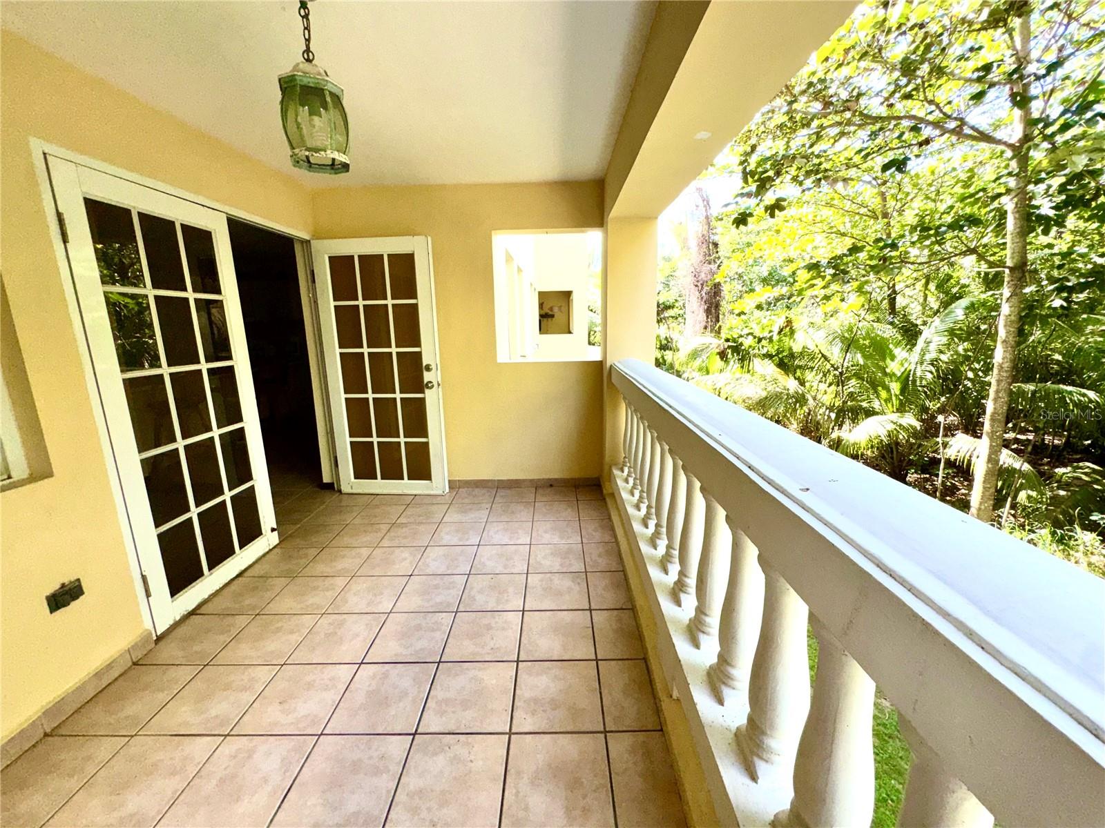 2 hab · 2 baños · RINCON