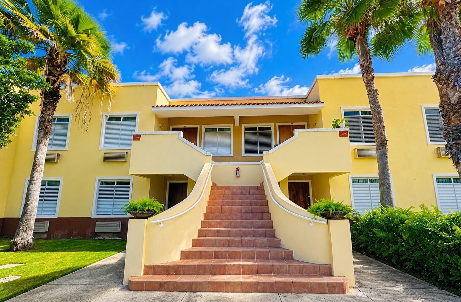 3 hab · 3 baños · HUMACAO