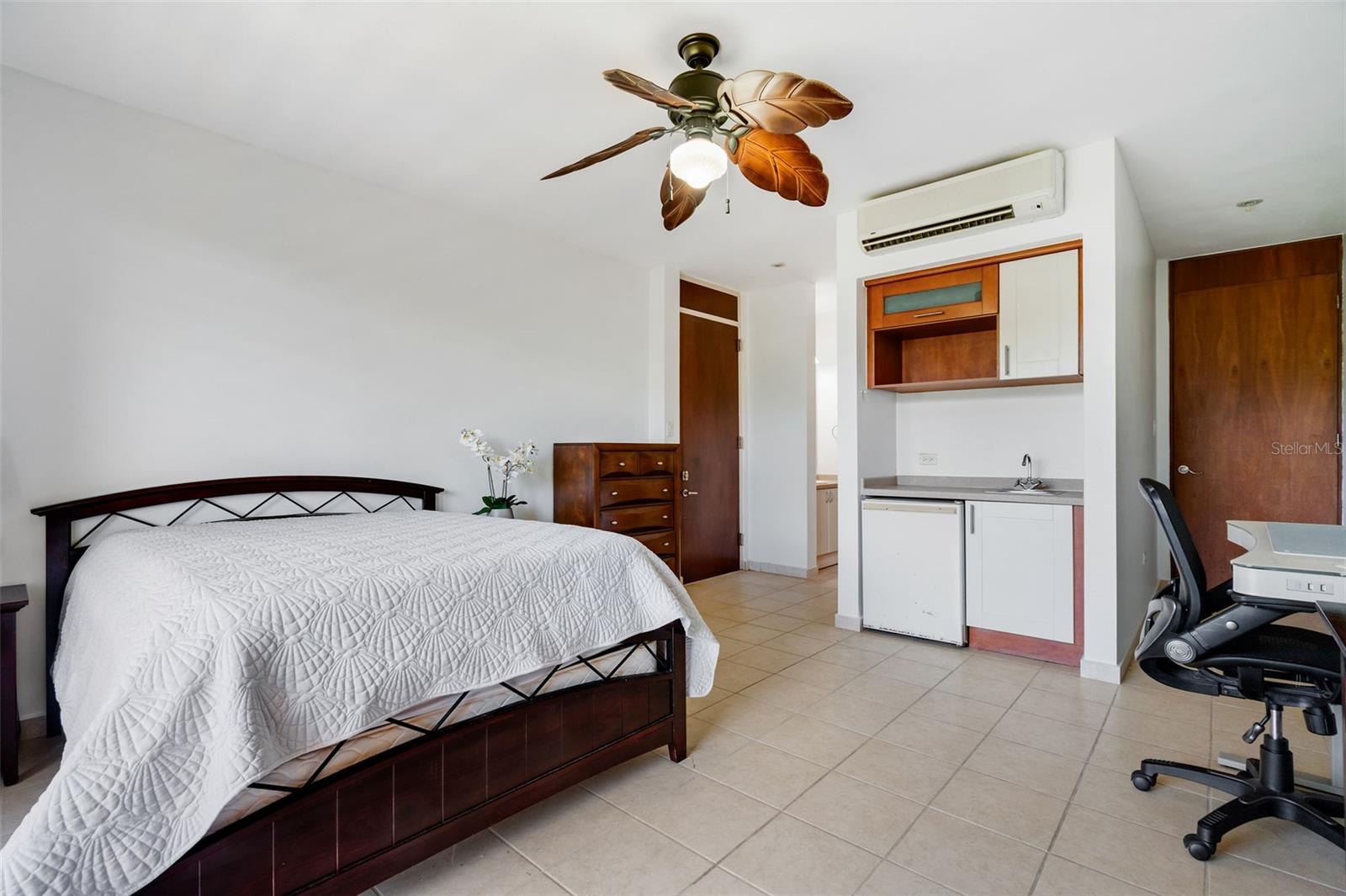 3 hab · 3 baños · HUMACAO — foto 7