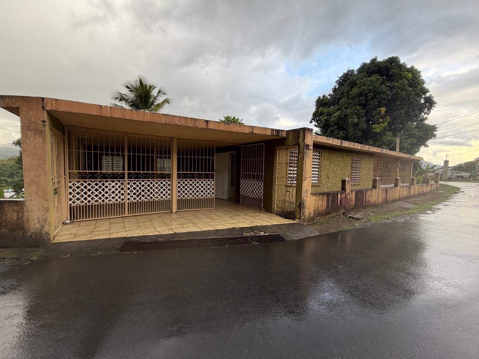 4 hab · 2 baños · RIO BLANCO