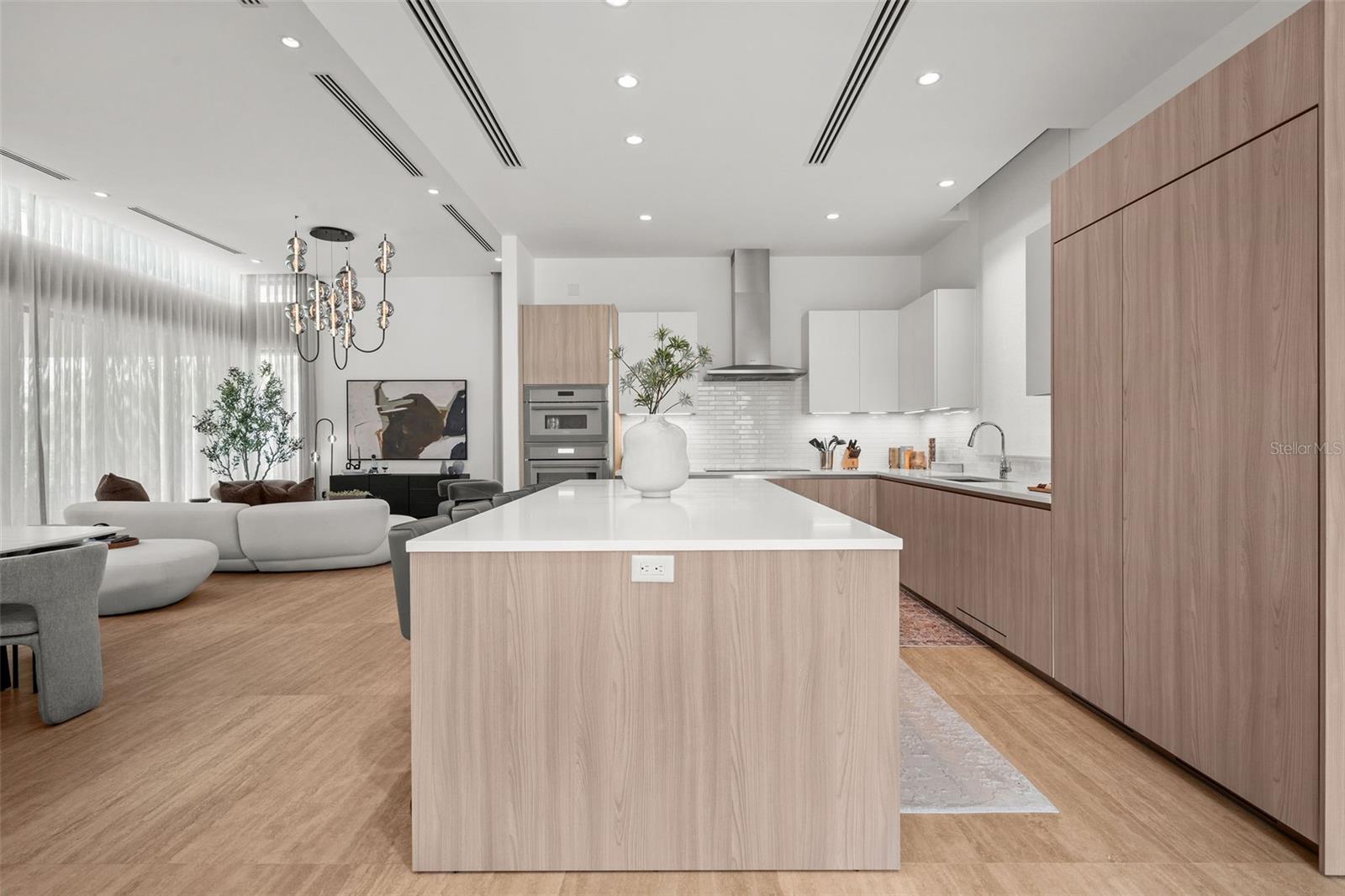 4 hab · 5 baños · DORADO — foto 12