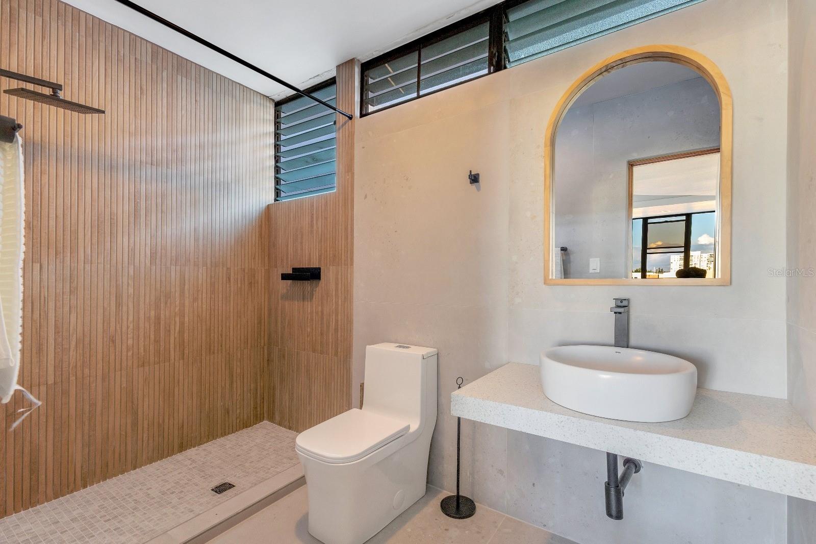 6 hab · 5 baños · CAROLINA — foto 6