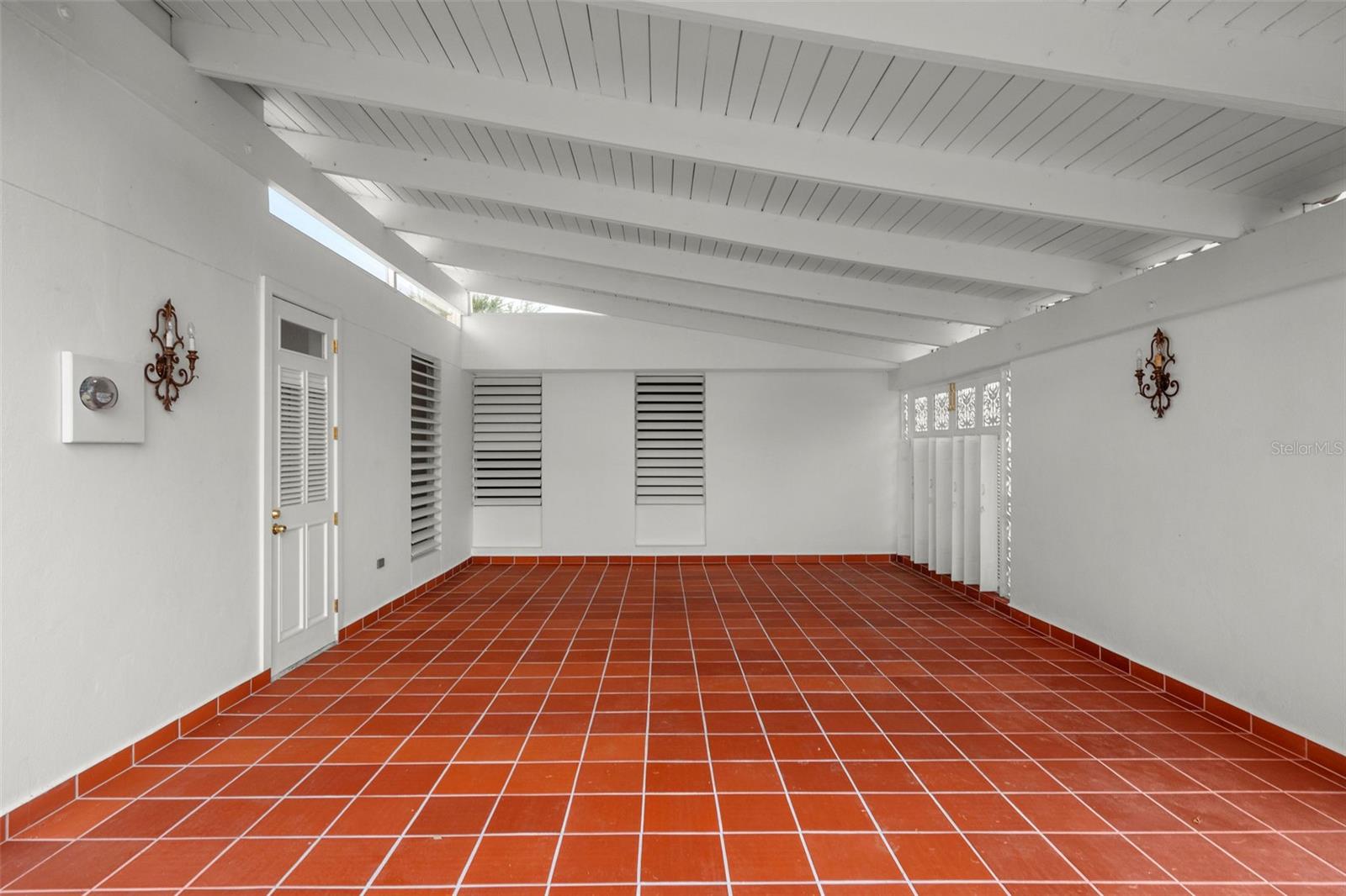 4 hab · 2 baños · HUMACAO — foto 2