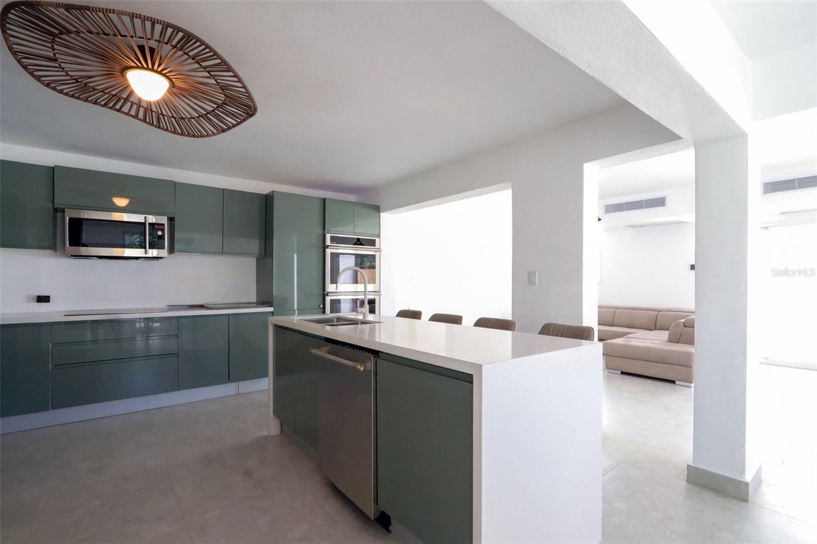 6 hab · 8 baños · SAN JUAN — foto 10