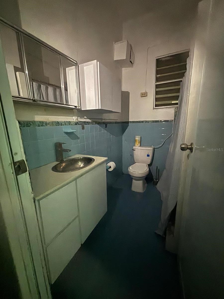 2 hab · 1 baños · AGUADILLA — foto 3
