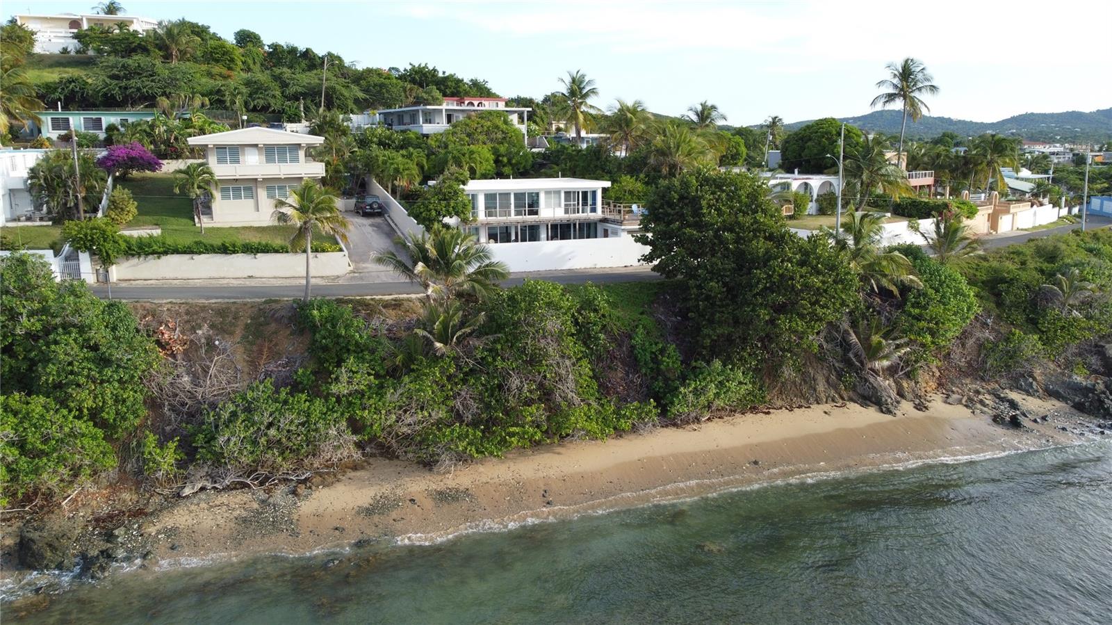 4 hab · 3 baños · VIEQUES