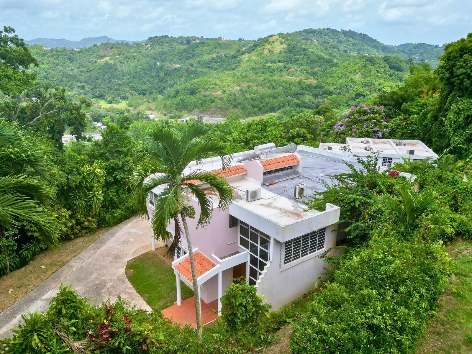 7 hab · 6 baños · GUAYNABO