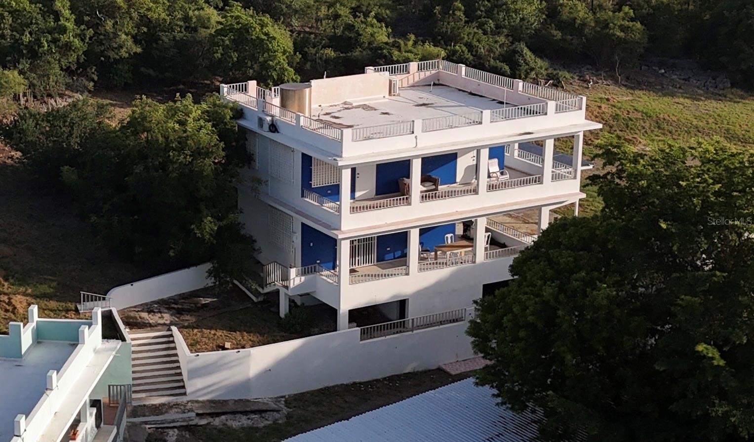 6 hab · 5 baños · GUANICA — foto 3