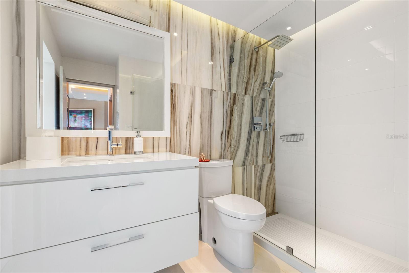 2 hab · 2 baños · SAN JUAN — foto 10