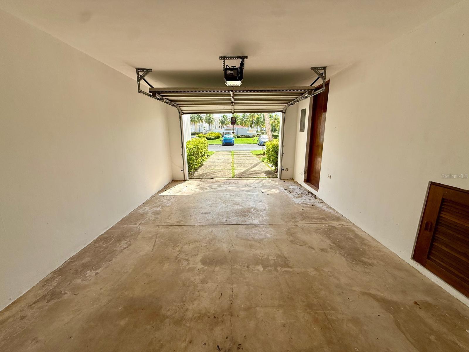4 hab · 5 baños · DORADO — foto 11