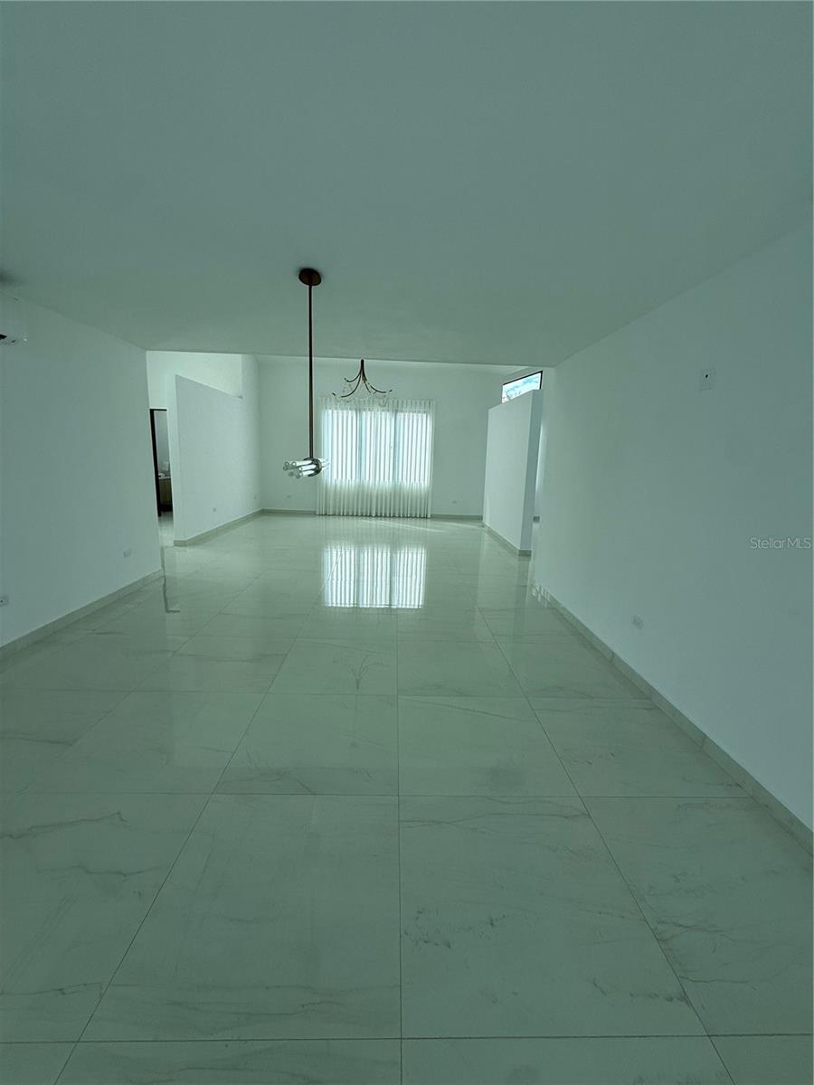 5 hab · 6 baños · DORADO — foto 10