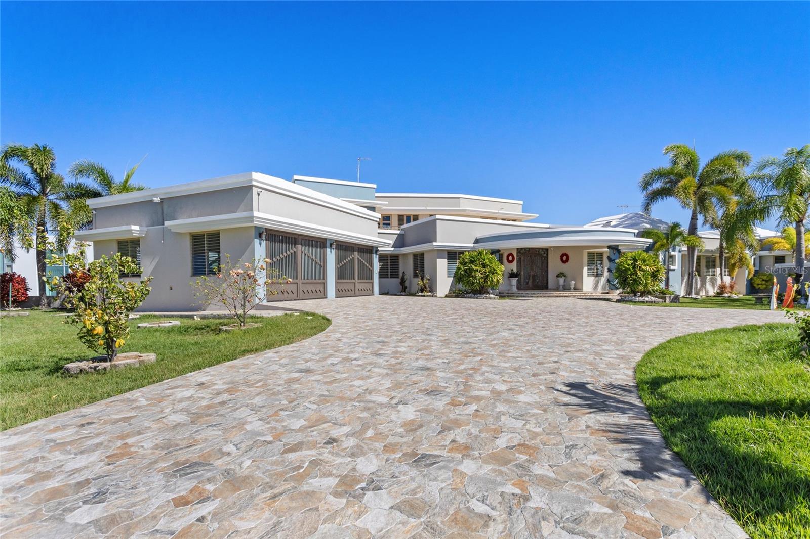 6 hab · 7 baños · ISABELA — foto 3