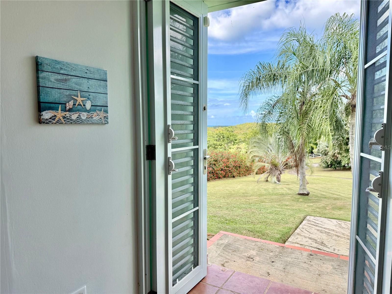 4 hab · 3 baños · LUQUILLO — foto 5