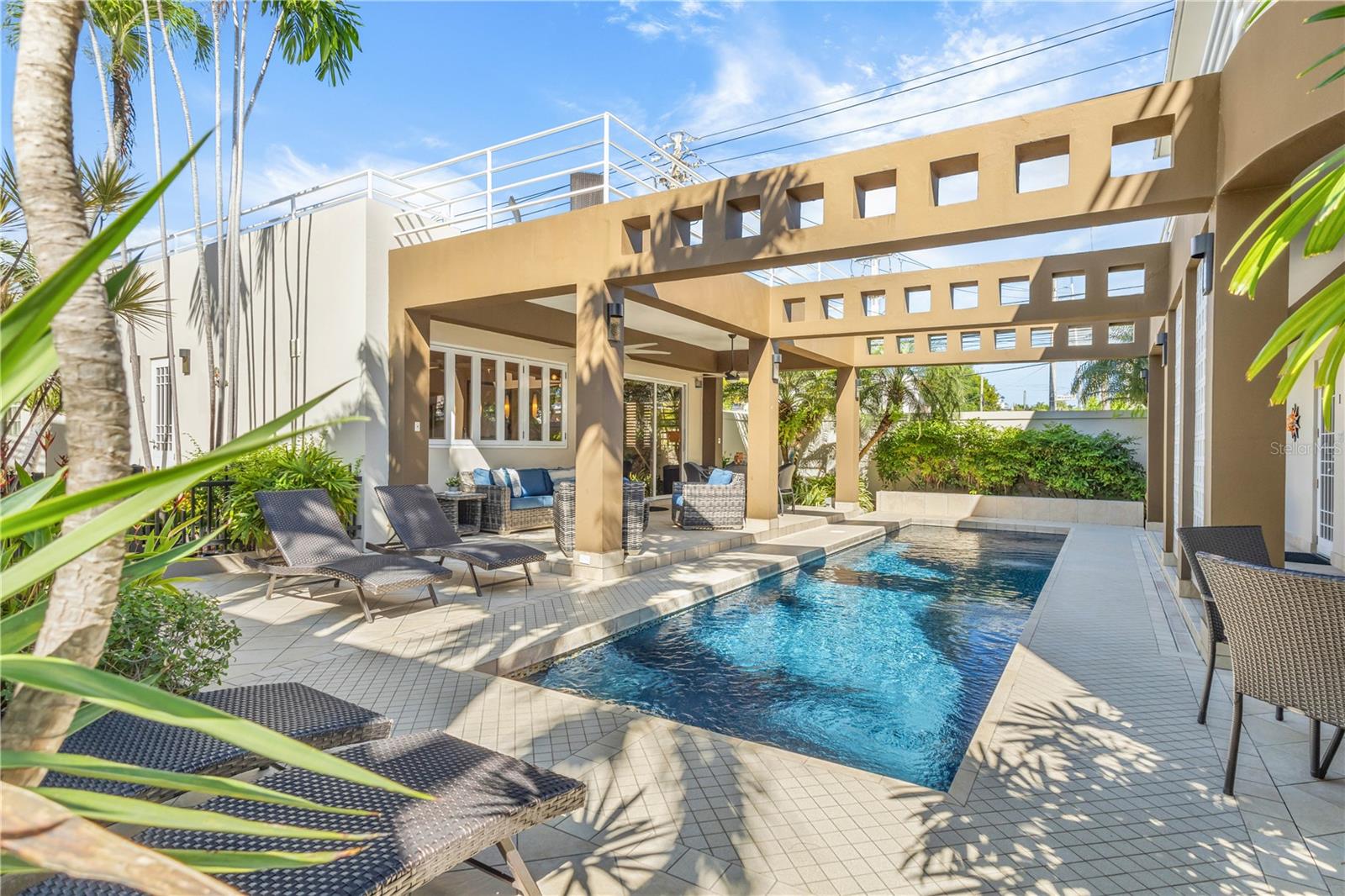 5 hab · 6 baños · SAN JUAN — foto 5