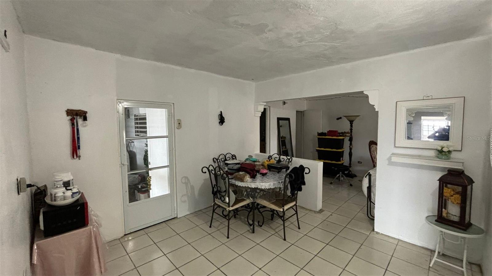 4 hab · 2 baños · ARECIBO — foto 3