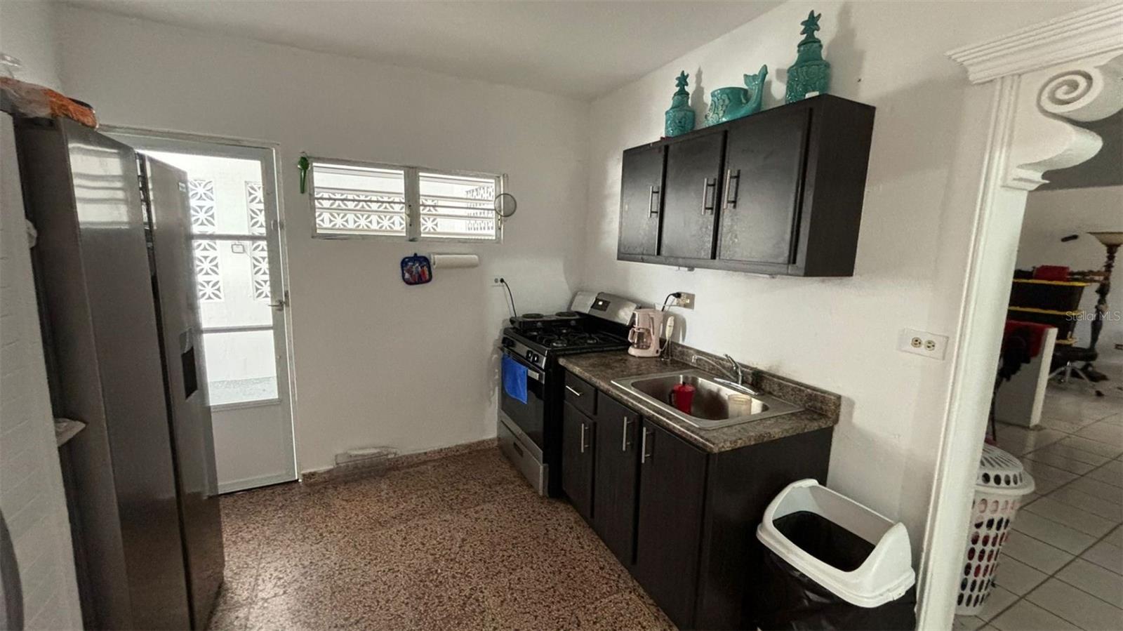 4 hab · 2 baños · ARECIBO — foto 6