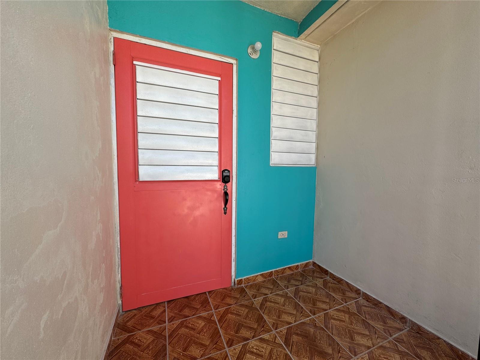 1 hab · 1 baños · TOA BAJA — foto 3