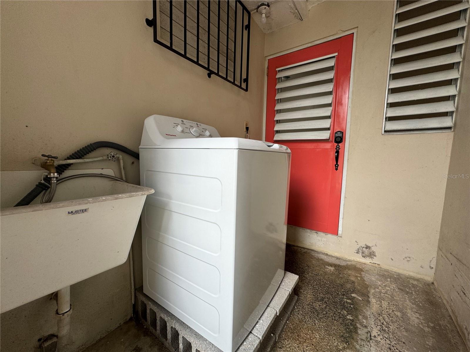 1 hab · 1 baños · TOA BAJA — foto 8