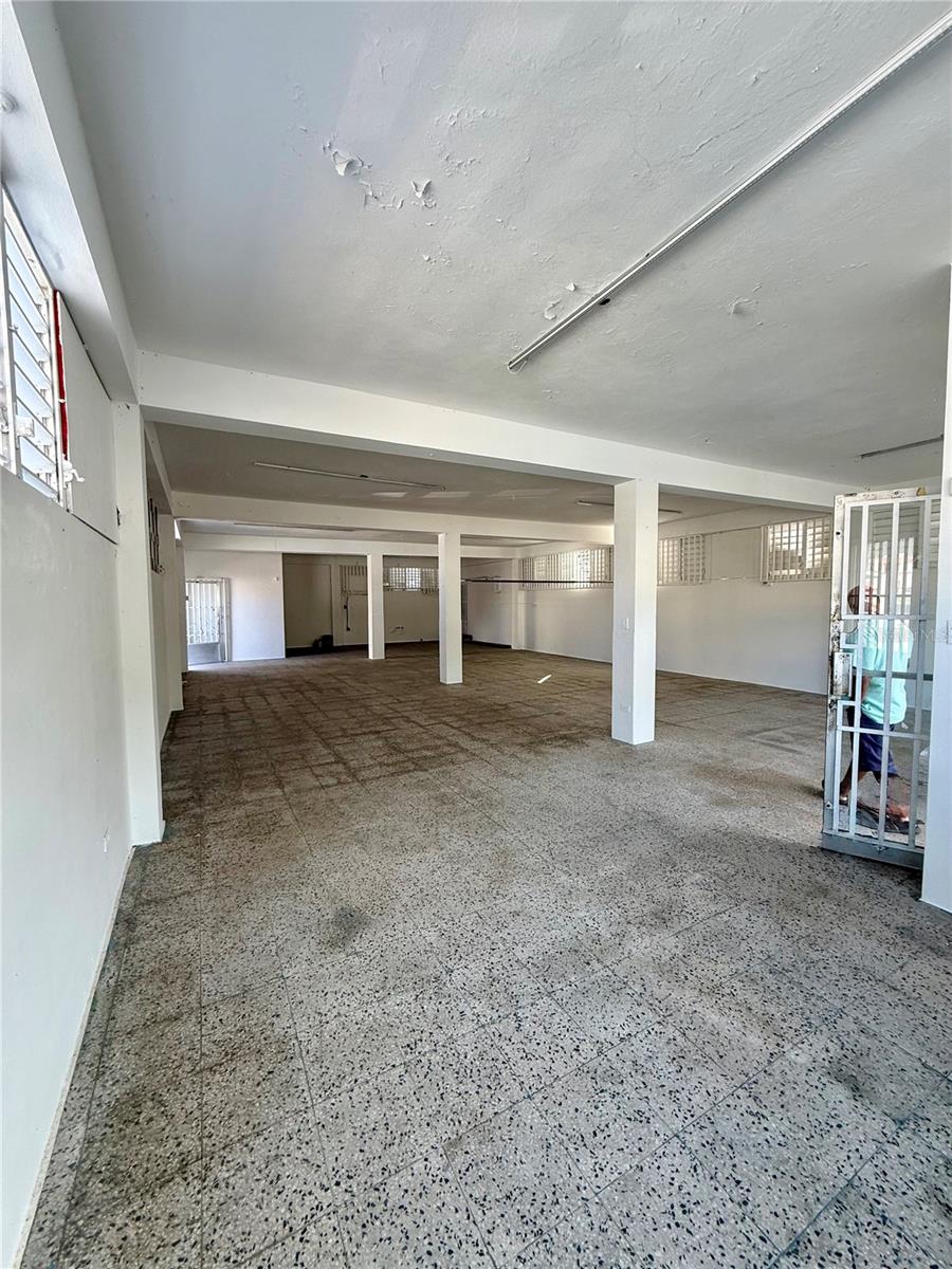 2 baños · PATILLAS — foto 11