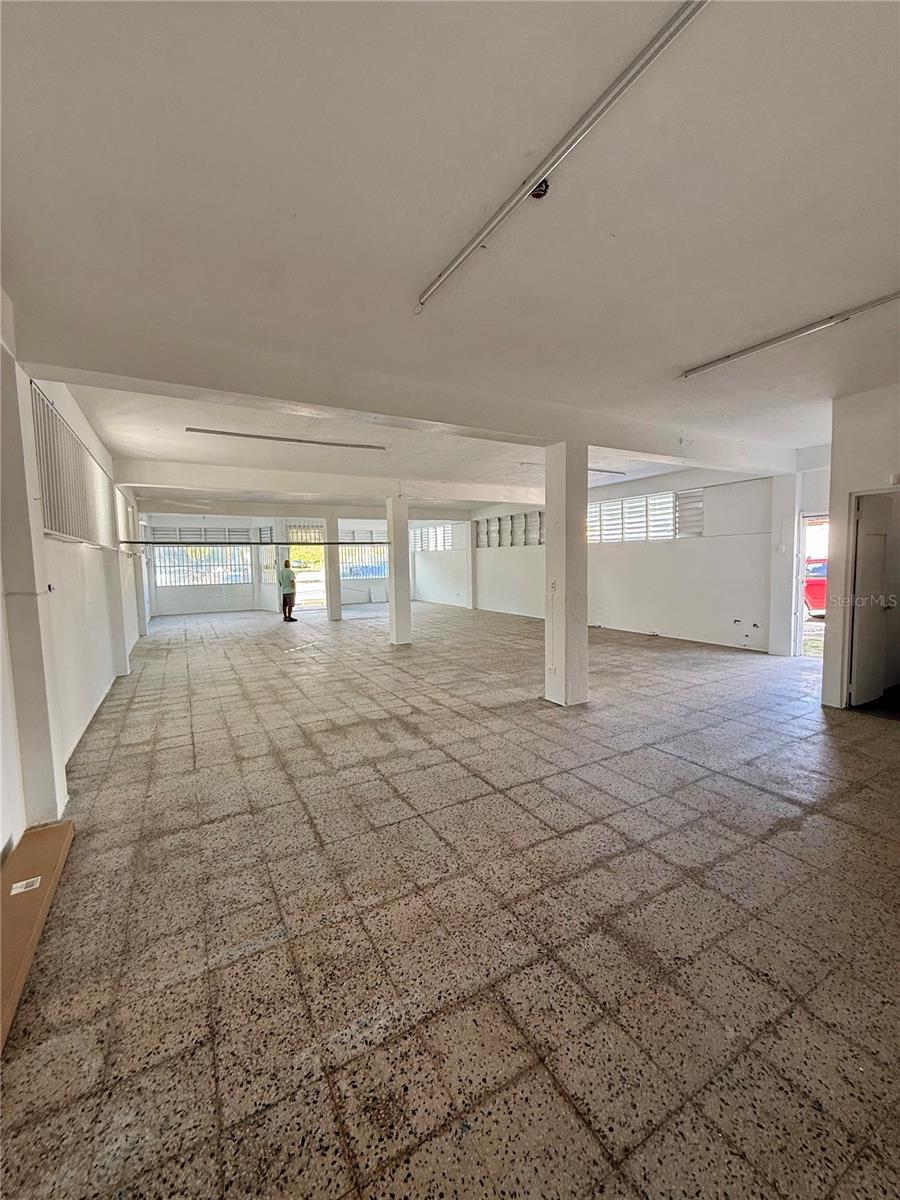 2 baños · PATILLAS — foto 10