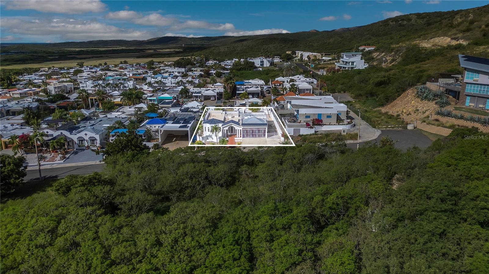 3 hab · 3 baños · LAJAS — foto 4