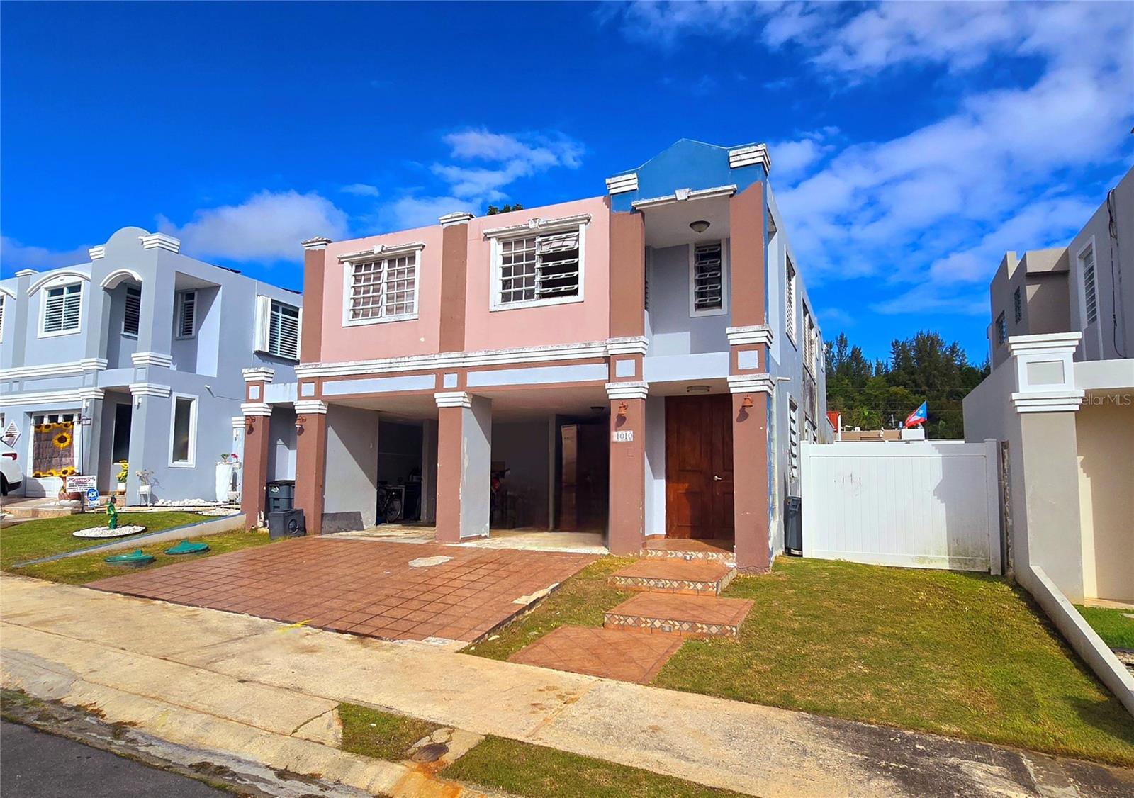 4 hab · 4 baños · TOA ALTA — foto 2