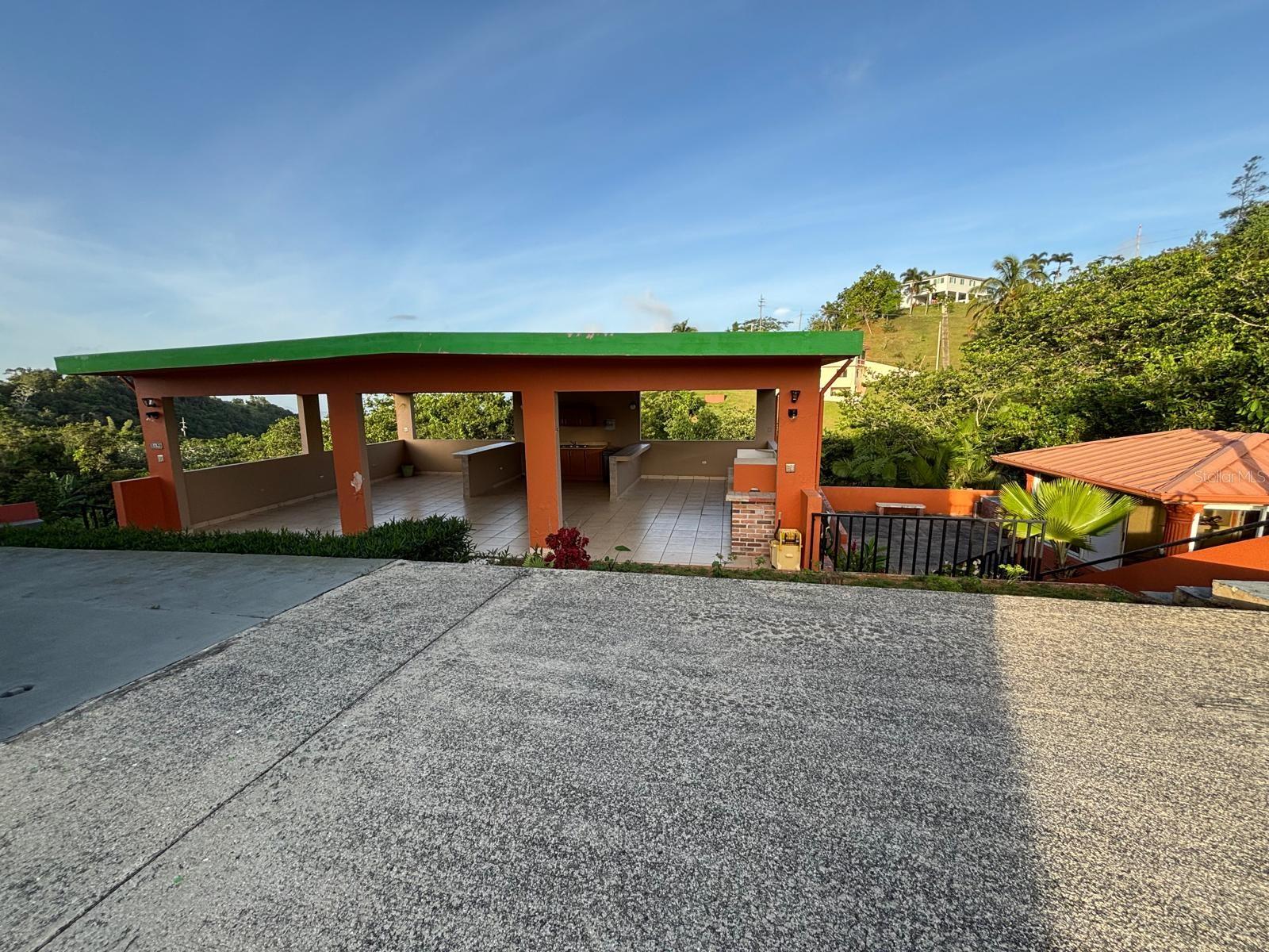 4 hab · 4 baños · CAYEY — foto 7
