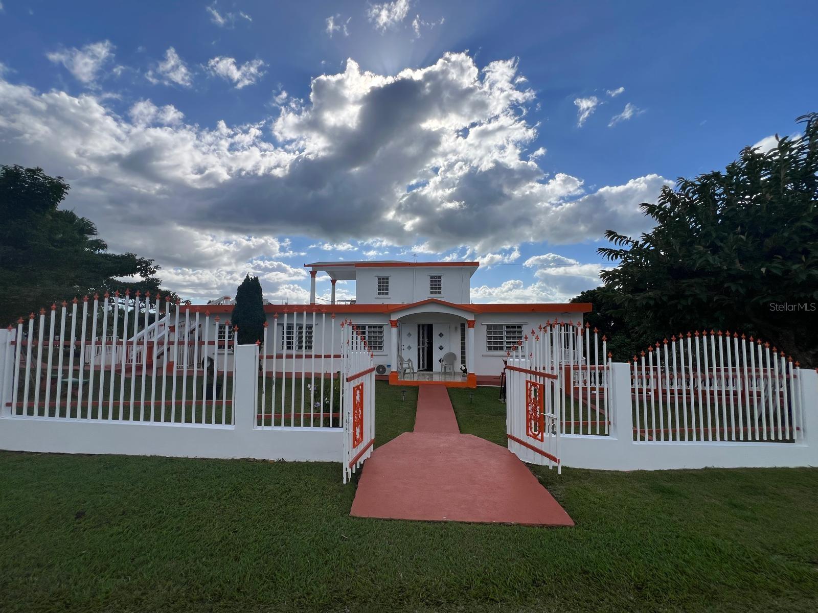 9 hab · 4 baños · ANASCO