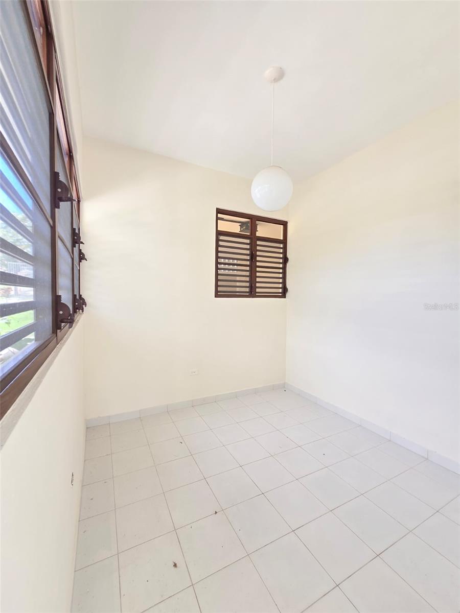 4 hab · 3 baños · MAYAGUEZ — foto 4